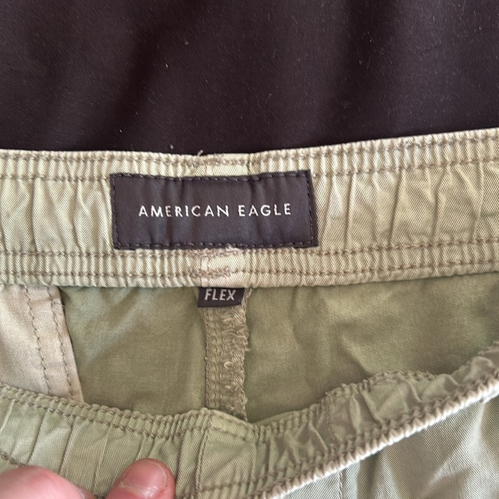 American Eagle Men Short Large - image 2